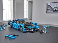 LEGO Technic 42083 Bugatti Chiron - 130