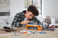 LEGO Technic 42128 Robuuste sleepwagen - 90