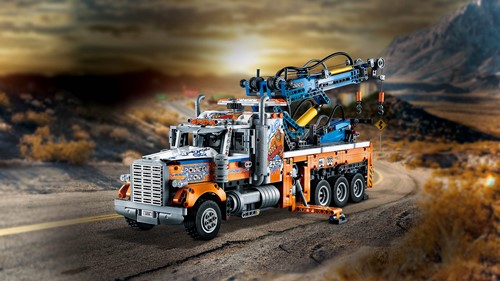 LEGO Technic Robuuste sleepwagen - 42128-2