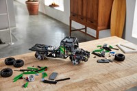 LEGO Technic 42129 4x4 Mercedes-Benz Zetros Trial Truck - 100