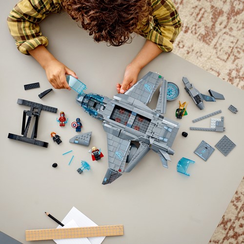 LEGO Marvel Avengers 76248 The Avengers Quinjet - 120