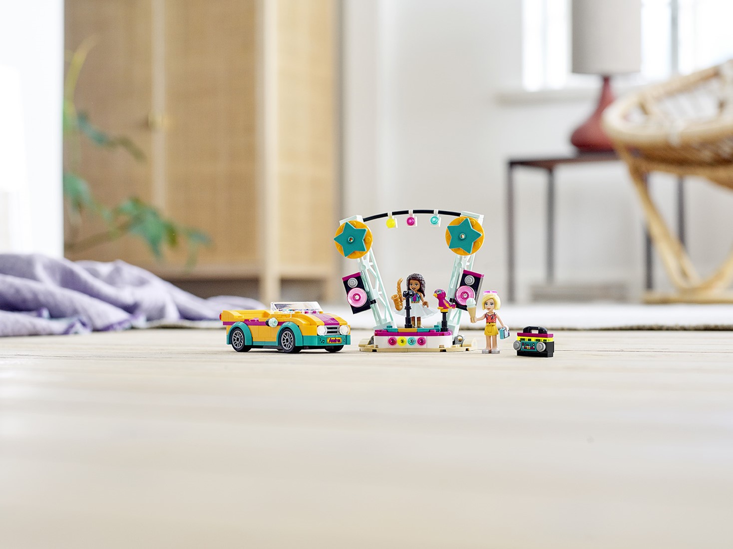 LEGO Friends 41390 Andrea's auto en podium | Uw speelgoed en LEGO Friends 41390 Andrea's auto en podium | Uw speelgoed en
